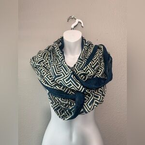 TORY BURCH Lightweight Navy Blue Beige Linen Blend Logo Shawl Wrap Scarf 73x29